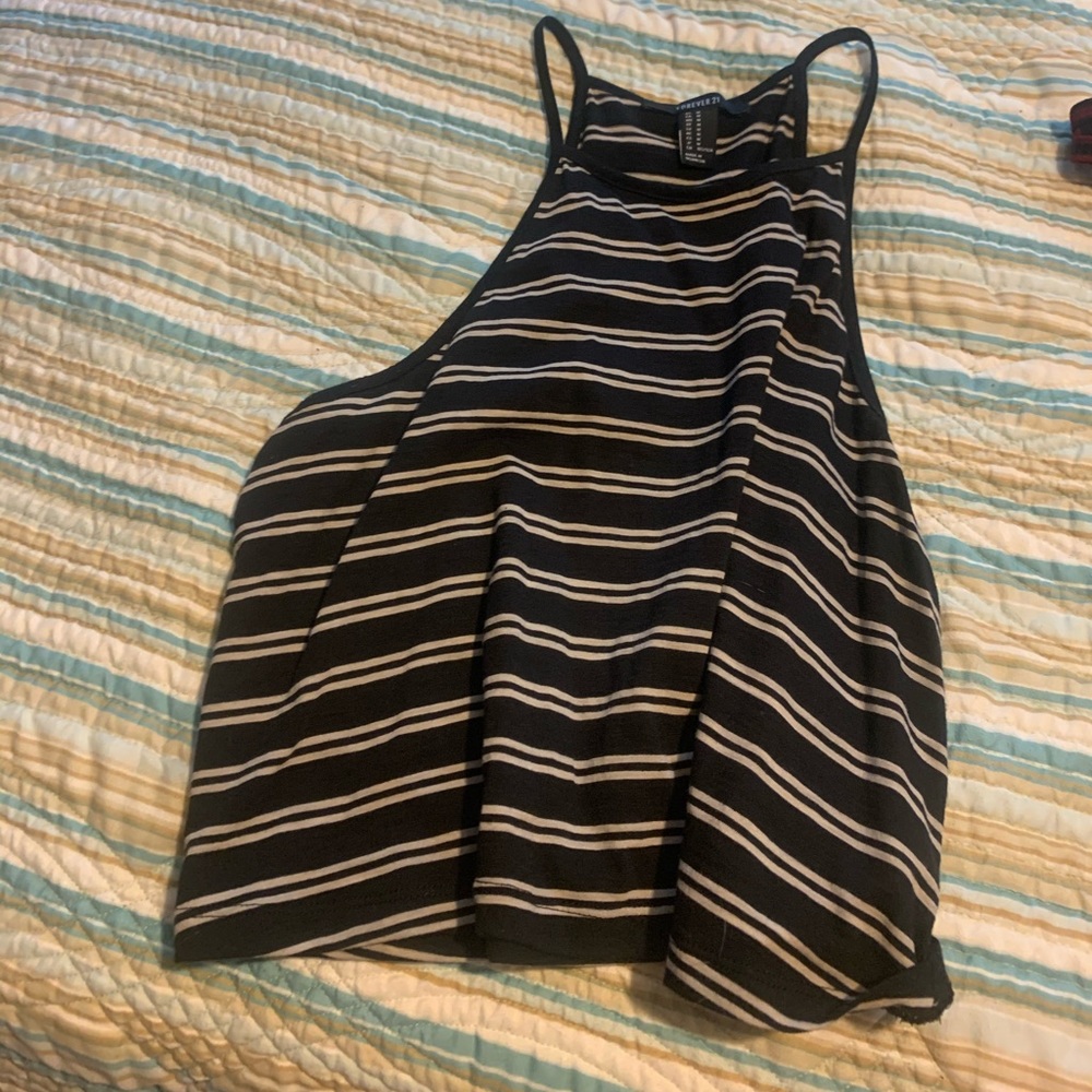 Black and white stripe top